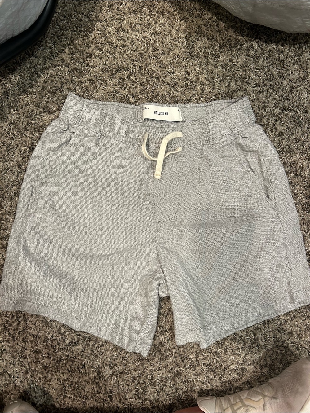 Hollister Men's Light Gray Drawstring Shorts